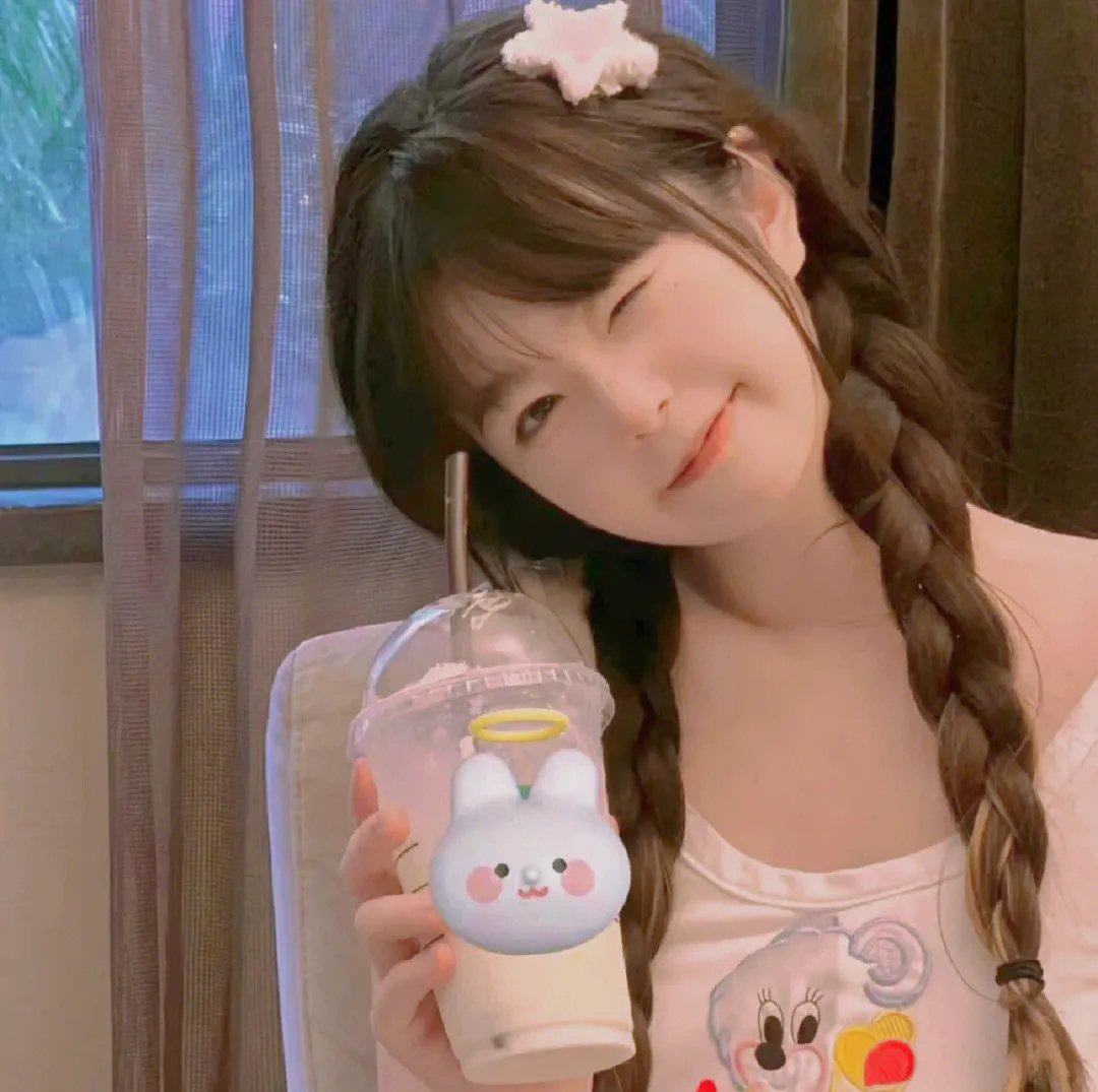 裴总的脸盲症娇妻好甜